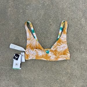 Women’s reversible Ripcurl bikini top